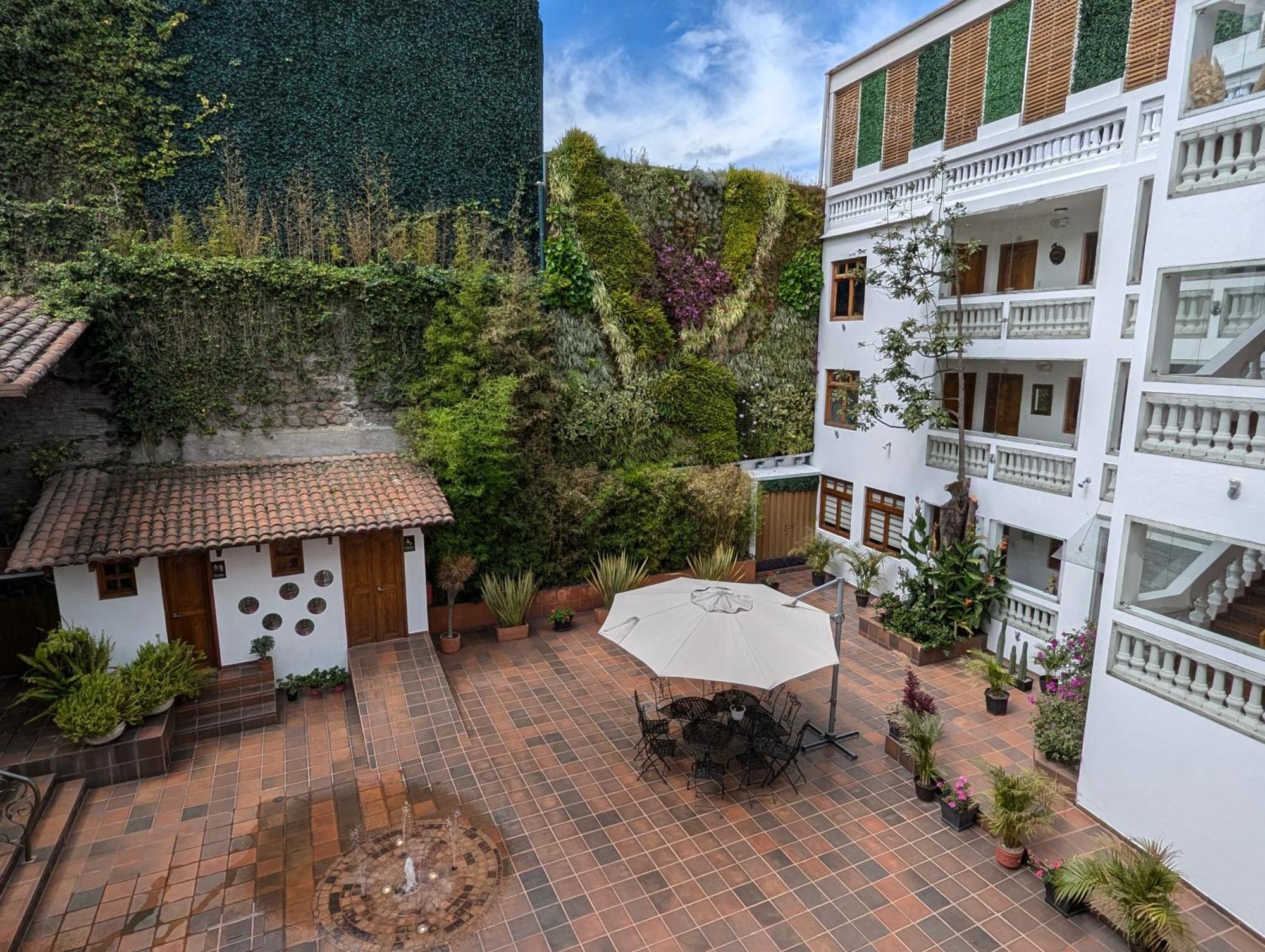 Vista Del Angel Hotel Boutique กีโต ภายนอก รูปภาพ